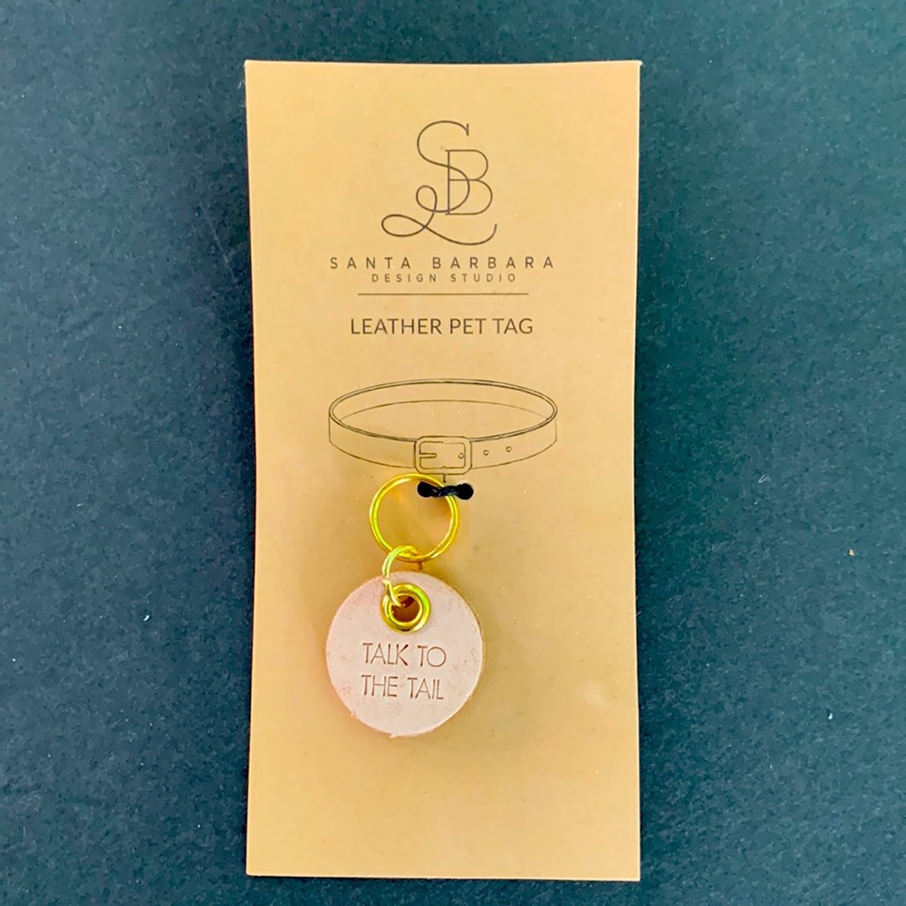Leather Pet Tag, ‘Talk To The Tail’.
